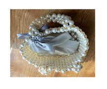 Load image into Gallery viewer, Handmade Weave Beaded Pearl Tote Bag

