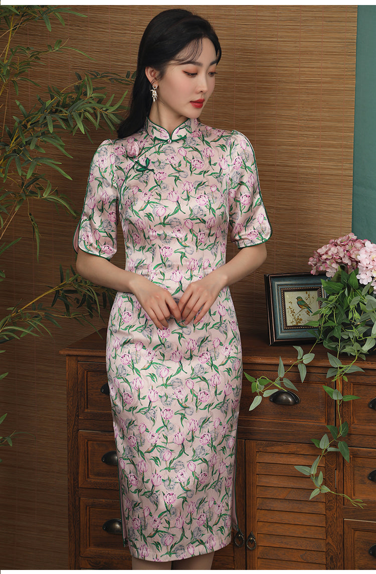Mandarin Collar Silk Cheongsam Dress in Tulip Print