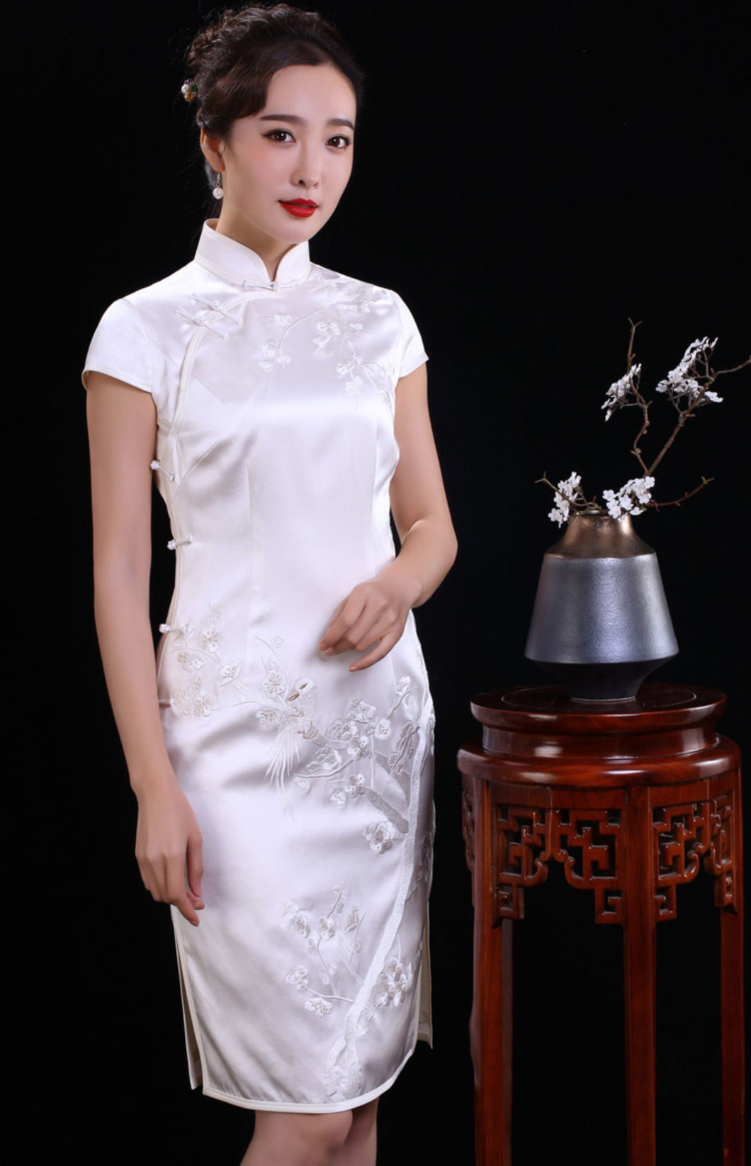Side Button Embroidered Cheongsam Qipao Gown