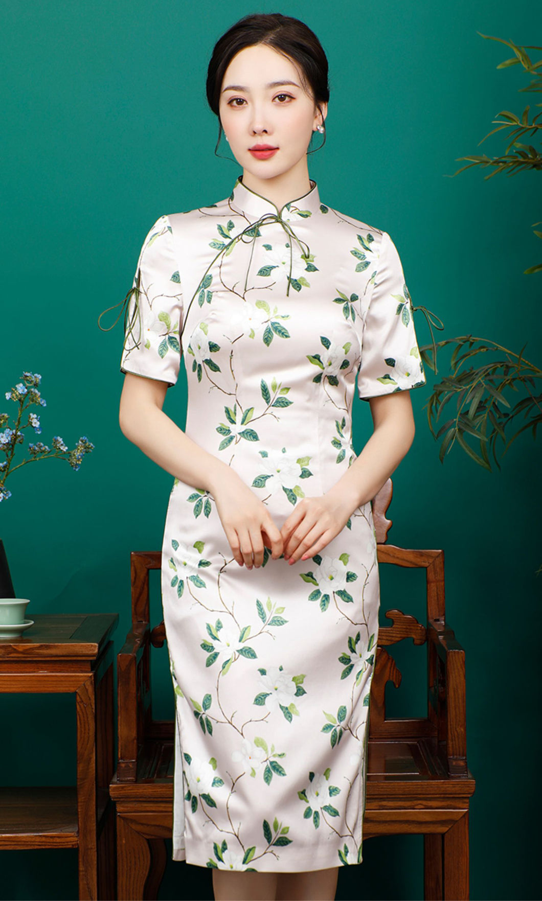 Floral Print High Neck split Silk Cheongsam Dress
