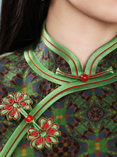Load image into Gallery viewer, Vintage Floral Print Silk Cheongsam Dress In Green
