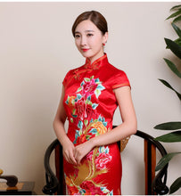 Load image into Gallery viewer, Hand Embroidered Wedding Cheongsam Qipao Gown
