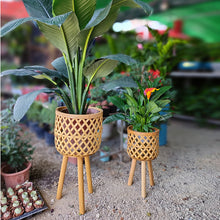 Load image into Gallery viewer, Bamboo Woven Plant Stand Display Pot
