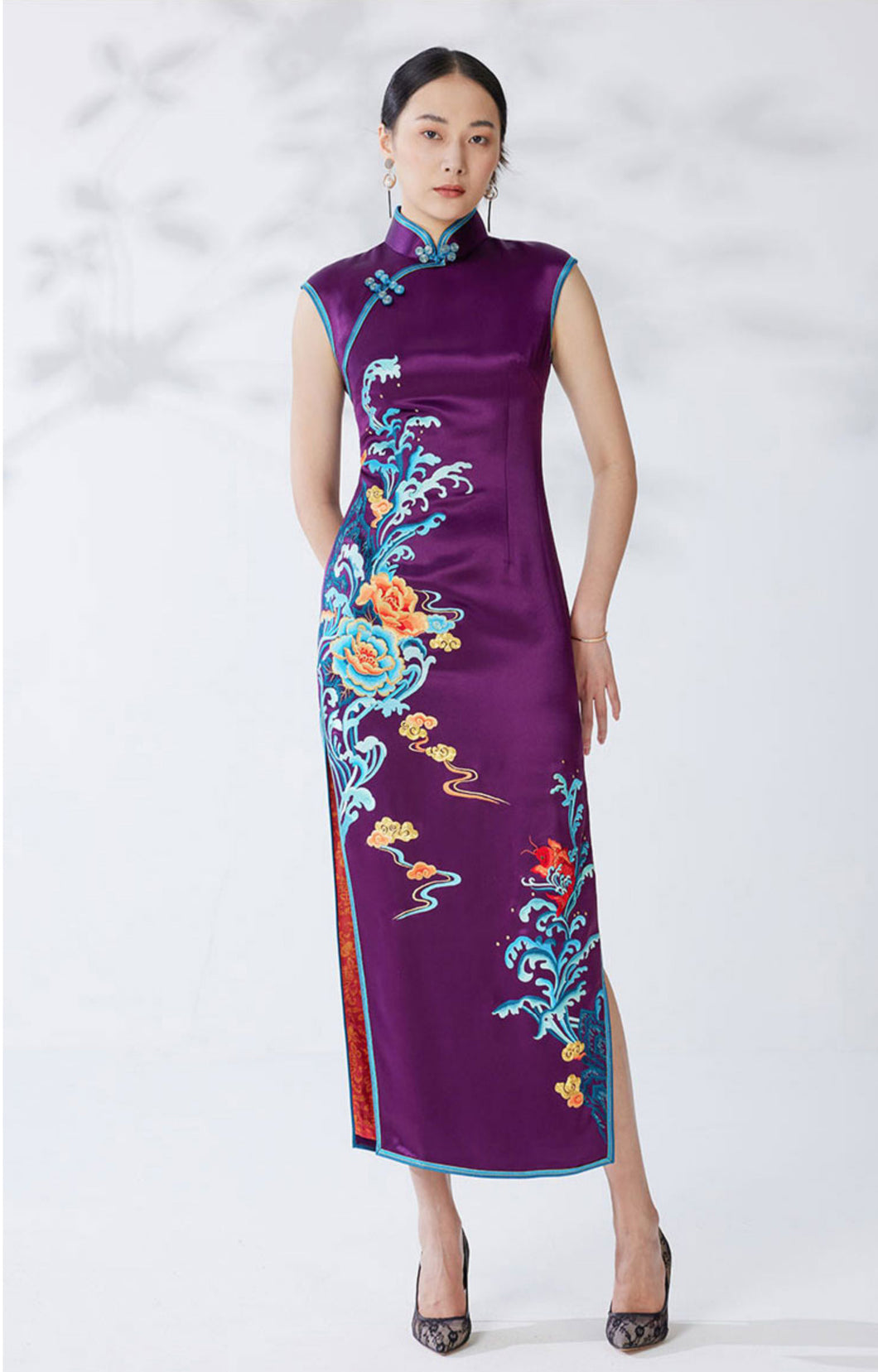 Long Sleeveless Formal Cheongsam Gown In Purple