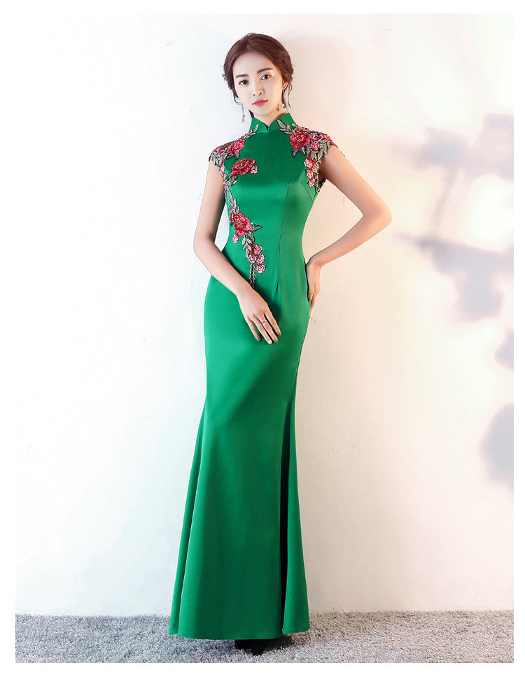 Long Mermaid Cheongsam Gown With Applique Embroidery
