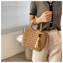 Load image into Gallery viewer, Hand Woven Straw Tote Handbag

