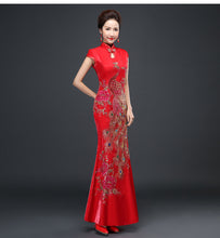 Load image into Gallery viewer, Embroidery Mermaid Bridal Qipao Dress
