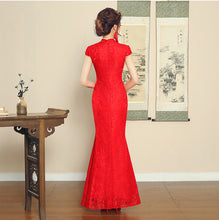 Load image into Gallery viewer, Floral Lace Overlay embroidery Wedding Cheongsam
